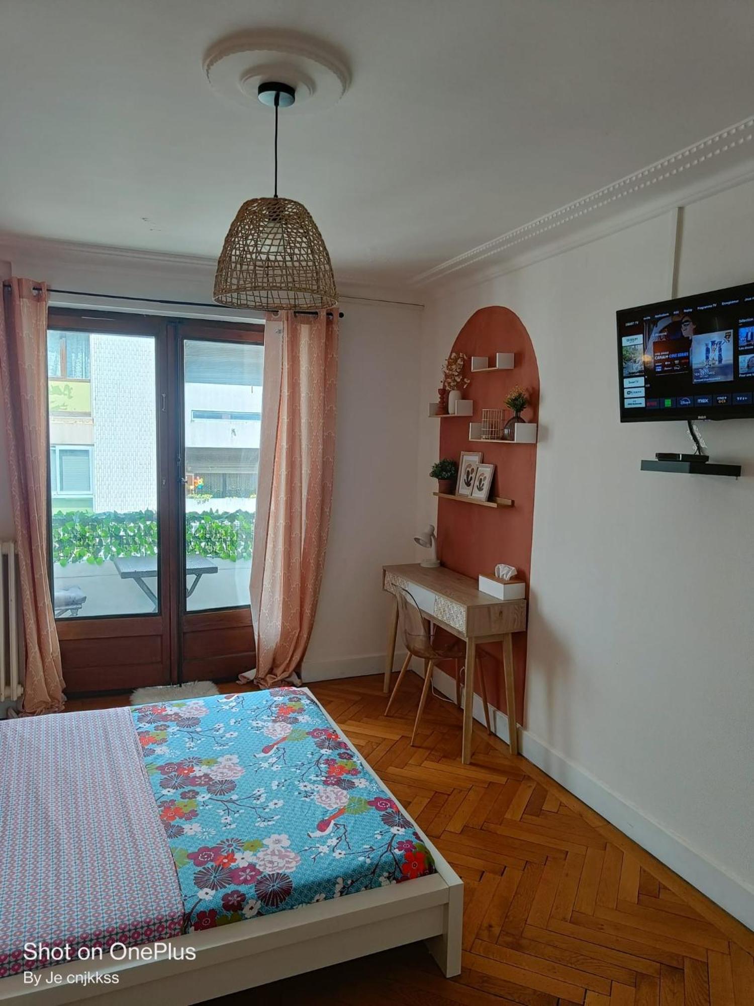 Belle Chambre D'Hote Avec Balcon Prive - 3 Mins Gare Annemasse - Geneve Acces Direct Εξωτερικό φωτογραφία